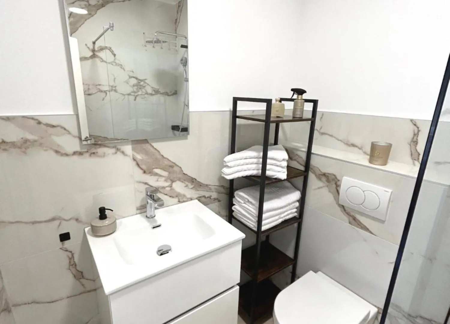 Apartment Ledi Neu ויר